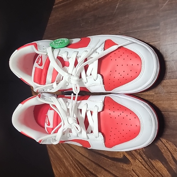 Nike Dunks Men Red and White Size 12 no box - Picture 1 of 3